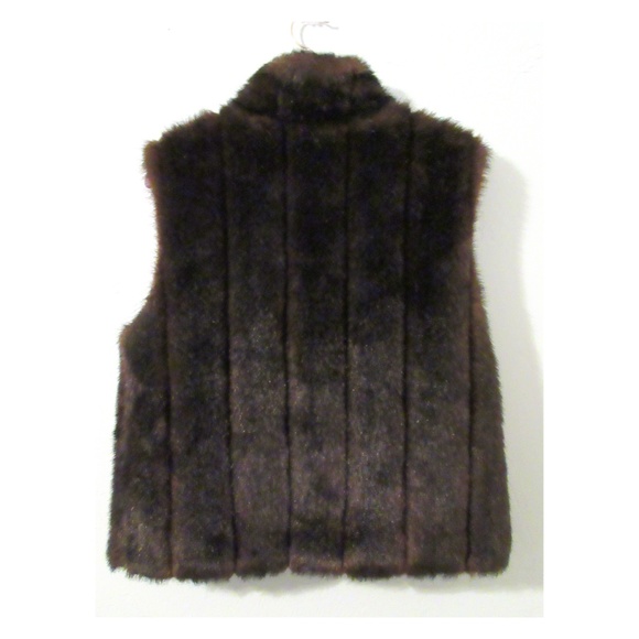 Faux Fur Vest - Picture 2 of 2